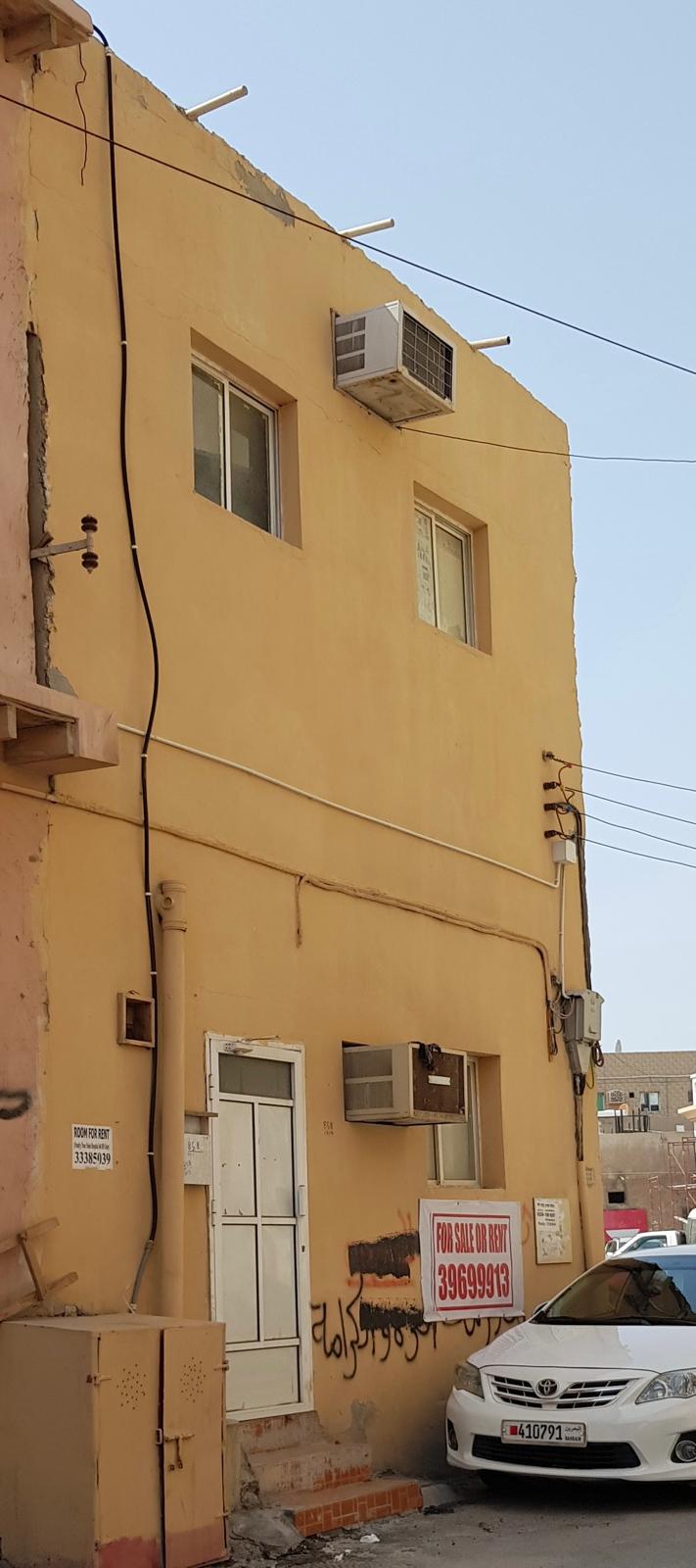 فيلا في النعيم للبــيع
