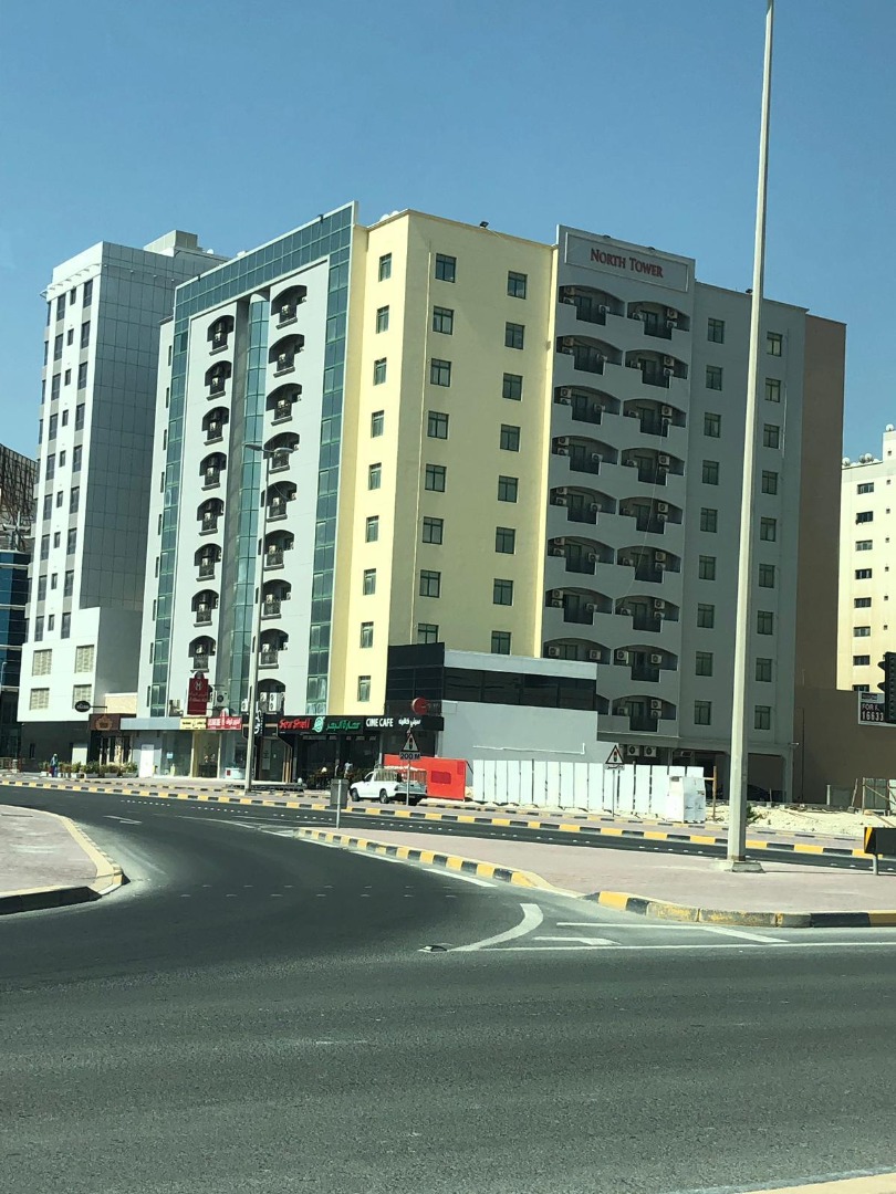 بناية في البسيتين للبــيع