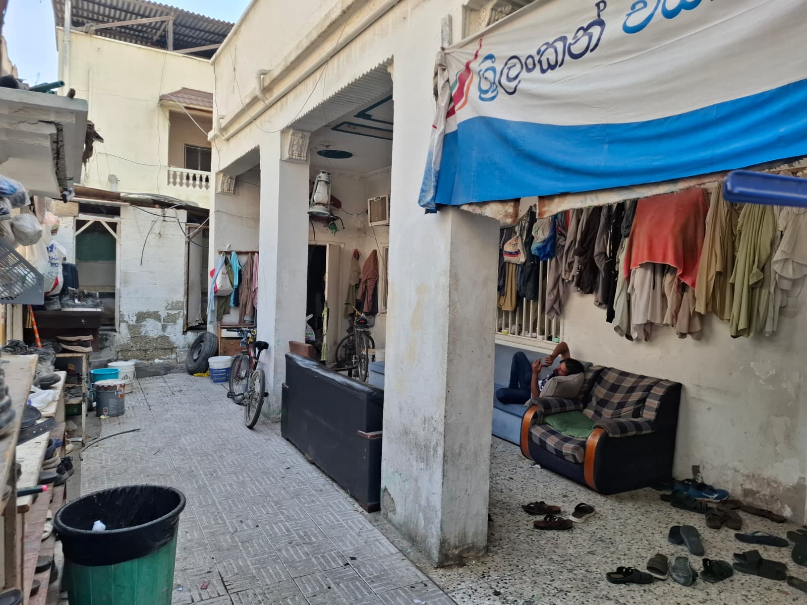 فيلا في المنامة للبــيع