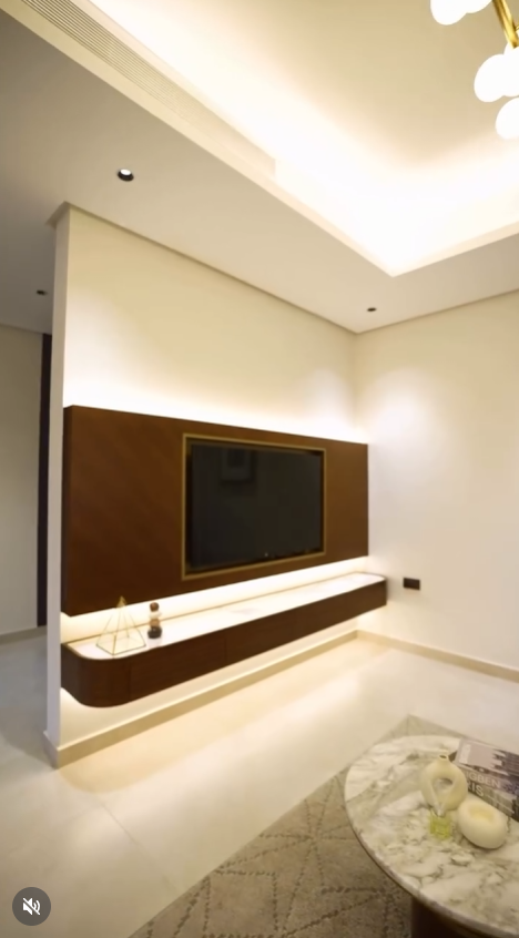 Building in Shakhurah for Sale