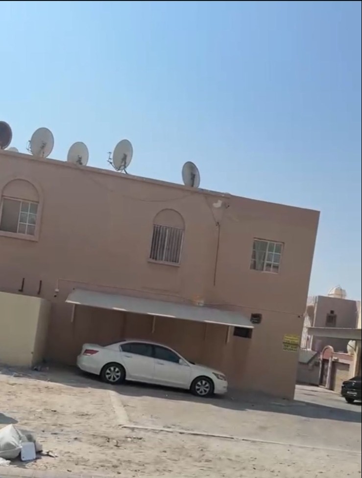 فيلا في مدينة حمد للبــيع